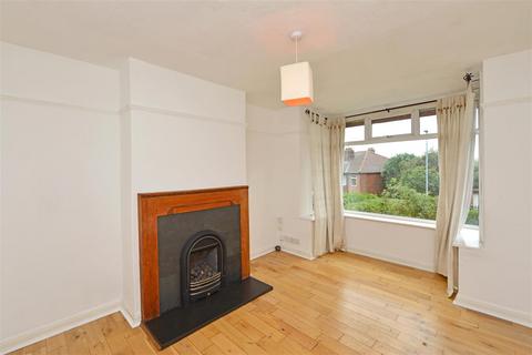 3 bedroom semi-detached house for sale, Lynwood Crescent, Leeds