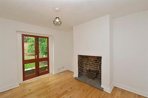 3 bedroom semi-detached house for sale, Lynwood Crescent, Leeds