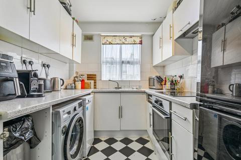 2 bedroom flat for sale, Sutton Lane North, Chiswick W4