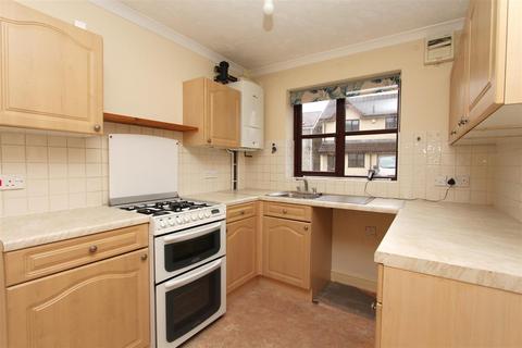 3 bedroom terraced house for sale, St. Dunstans Close, Keynsham, Bristol