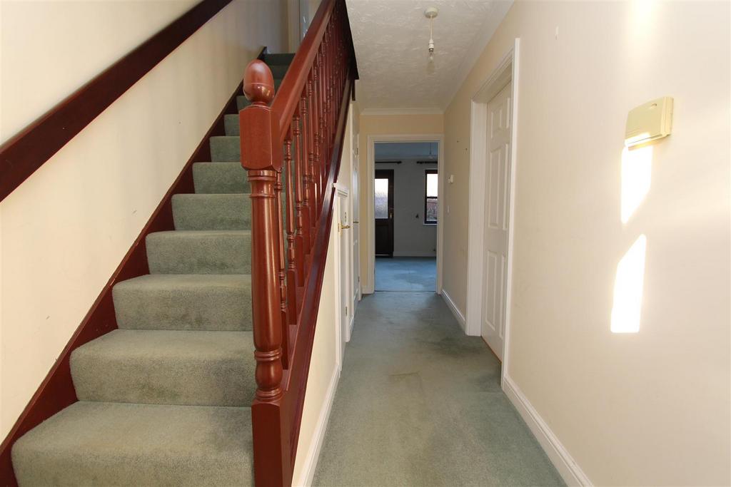 Hallway.JPG