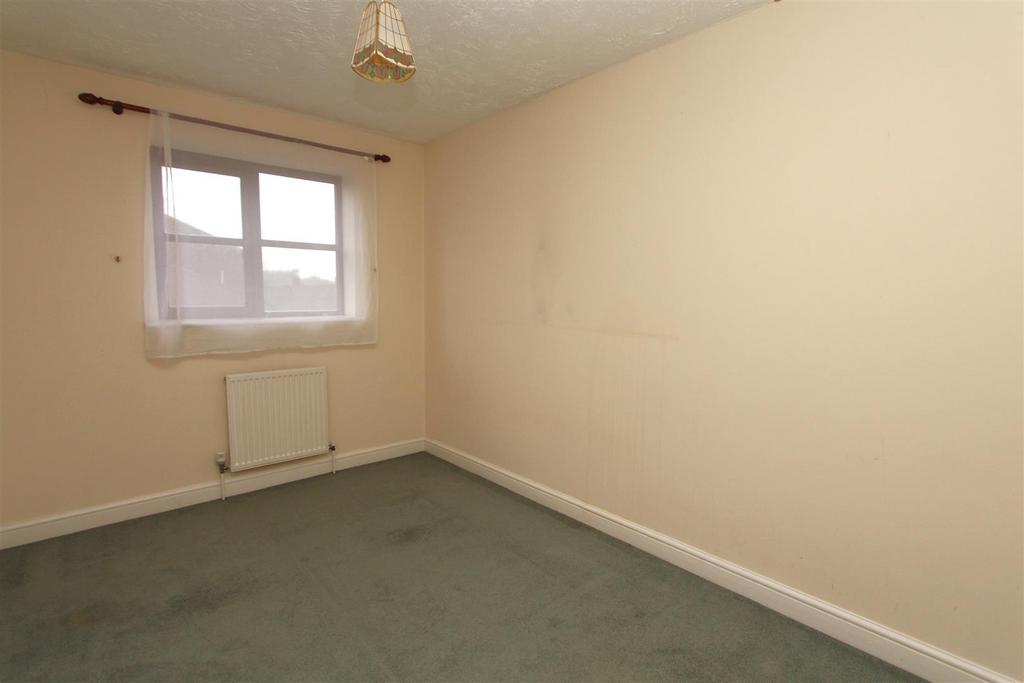 Bedroom 2.JPG