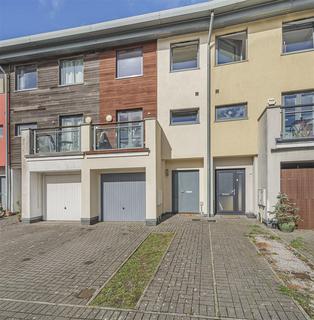 4 bedroom townhouse for sale, St Stephen's Court, Maritime Quarter, Swansea