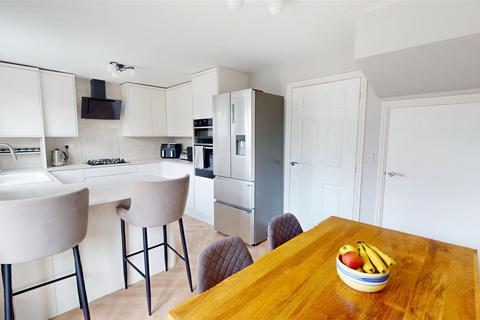 3 bedroom townhouse for sale, Birkshead Mews, Wilsden, Bradford
