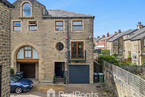 undefined, Lindley, West Yorkshire HD3