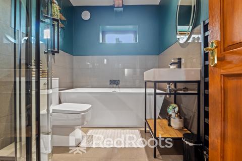 undefined, Lindley, West Yorkshire HD3