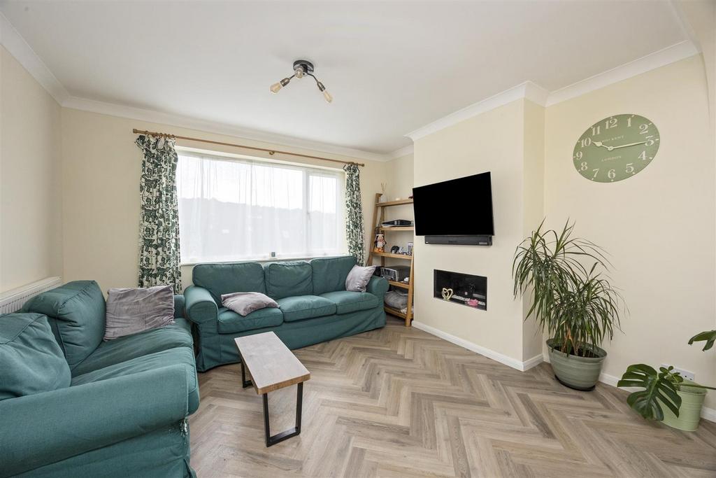 Living/Dining Room