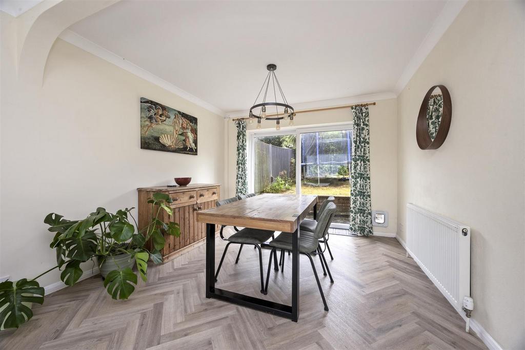 Living/Dining Room