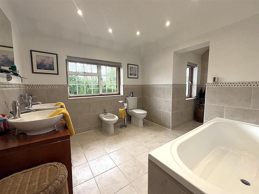 En suite