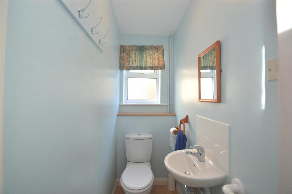 Cloakroom wc