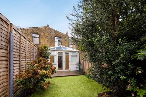 27 Reginald Road, London, E7 9HS