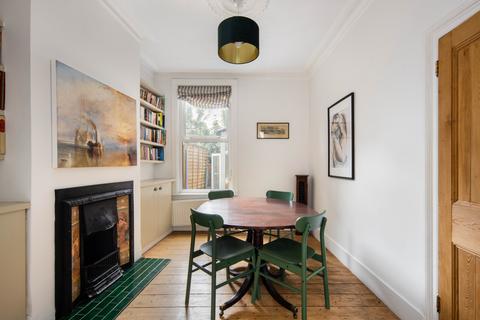 27 Reginald Road, London, E7 9HS