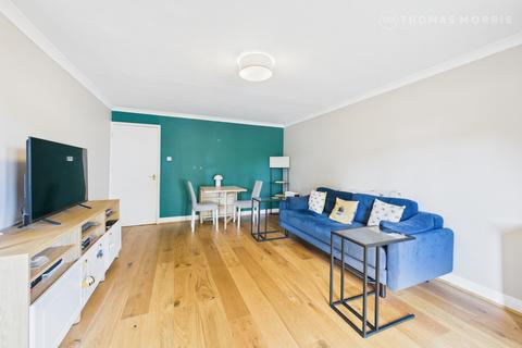 undefined, Gresley Lodge, Royston SG8