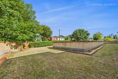 undefined, Gresley Lodge, Royston SG8