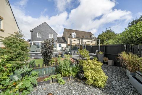 undefined, Callington