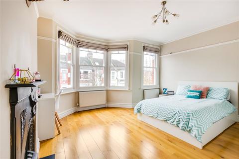 3 bedroom terraced house to rent - Whellock Road, Chiswick, London
