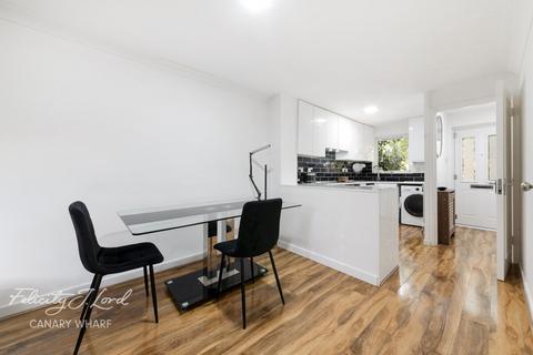 26 Whiteadder Way, London, E14 9UR