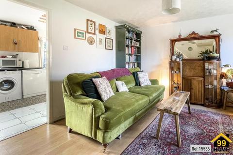 10 Abbotside Close, Manchester, M16 7RP