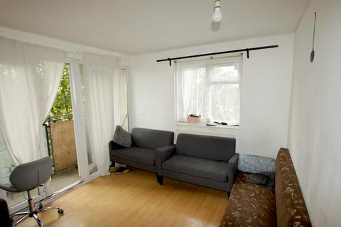 3 bedroom flat for sale, Barking Road, London E13