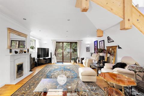 6 bedroom detached house for sale, Sutton Lane, Sutton in the Elms LE9