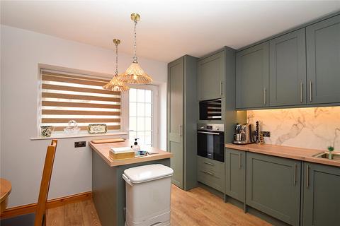 2 bedroom apartment for sale, Esplanade Road, Scarborough, North Yorkshire, YO11