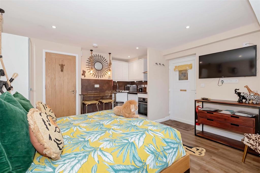 Pigeonhouse Lane 27.jpg