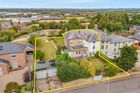 undefined, Castle Donington, Derby DE74