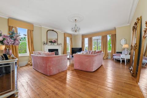 undefined, Castle Donington, Derby DE74