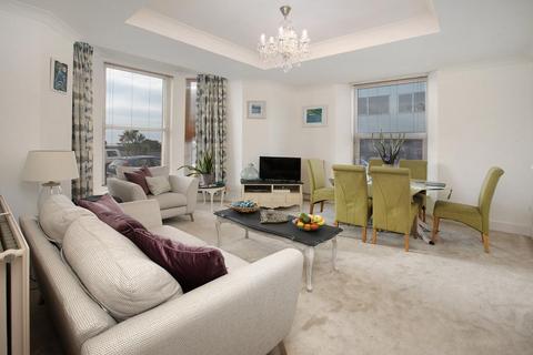 2 bedroom apartment for sale, Courtenay Place, Teignmouth, TQ14