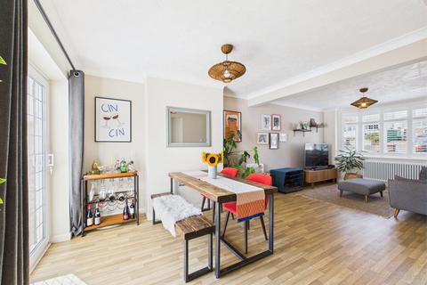 3 bedroom semi-detached house for sale, St. Andrews Road, Coulsdon CR5