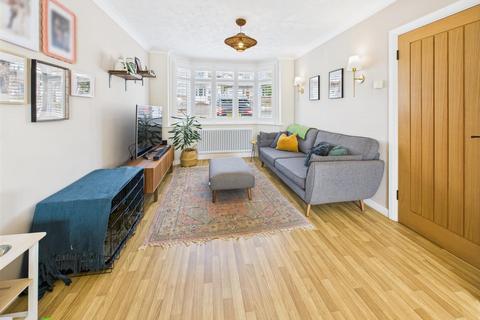 3 bedroom semi-detached house for sale, St. Andrews Road, Coulsdon CR5