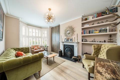 undefined, Edward Road, Hampton Hill TW12