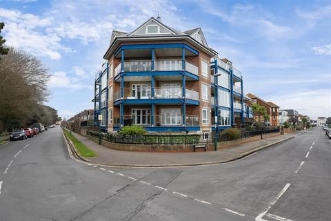 2 bedroom flat to rent, The Quarterdeck, Kings Parade, Bognor Regis, PO21