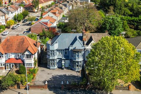 5 bedroom house for sale, Aldersbrook Road, Aldersbrook