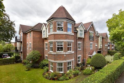 undefined, Overton Road, Sutton, Surrey