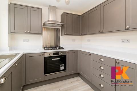 3 bedroom semi-detached house to rent, Jarry Court, Marlow SL7