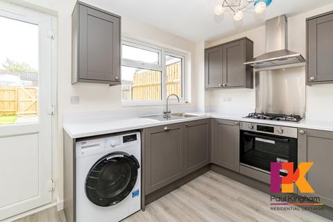 3 bedroom semi-detached house to rent, Jarry Court, Marlow SL7