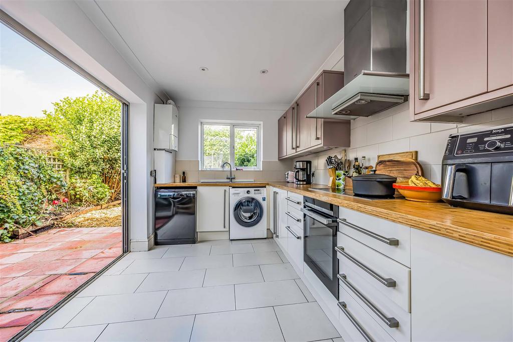 71 Bonchurch Road, Milton-Small-Portico Marketing-S