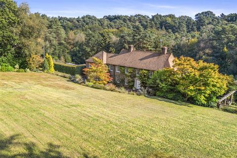 undefined, Grayshott, Hindhead, Surrey, GU26