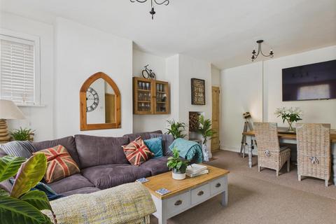 4 bedroom detached house for sale, Ryecroft House, 166 West Malvern Road