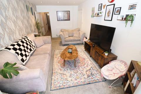undefined, College Street, Higham Ferrers NN10