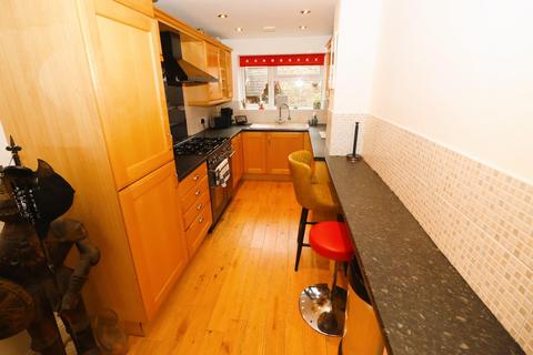 undefined, College Street, Higham Ferrers NN10