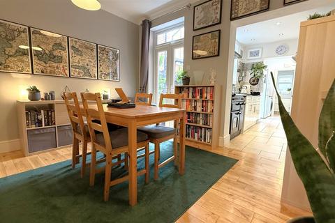 39 Charlotte Road, Stirchley, Birmingham, B30 2BT