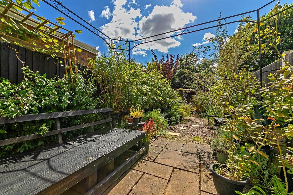 114 Puddingstone Drive-18.jpg
