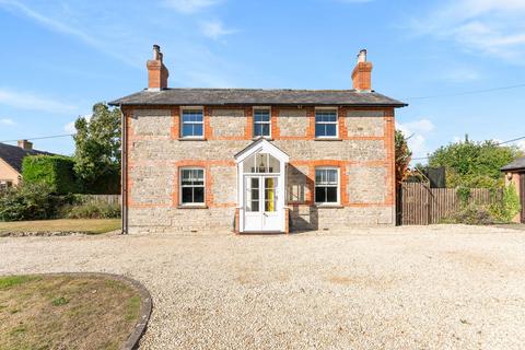 4 bedroom detached house for sale, Hindon Road, Salisbury SP3