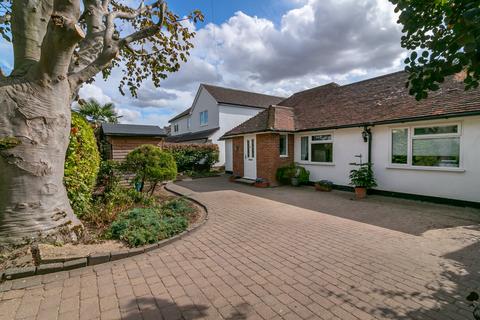 undefined, Bygrave, Hertfordshire SG7
