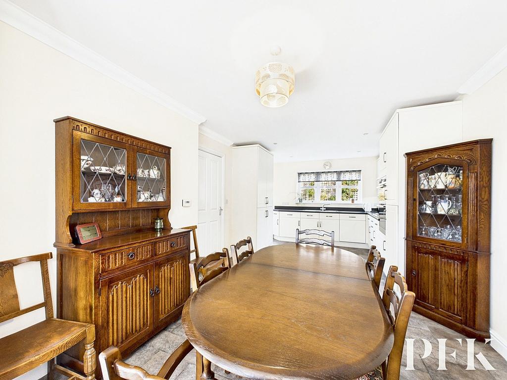Kitchen / Dining