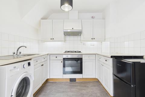 1 bedroom flat to rent, Trinity Crescent, Folkestone