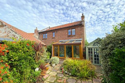 undefined, Pear Tree Cottages, Cromer NR27