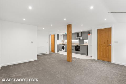2 bedroom barn conversion to rent, Mangrove Lane, Hertford SG13